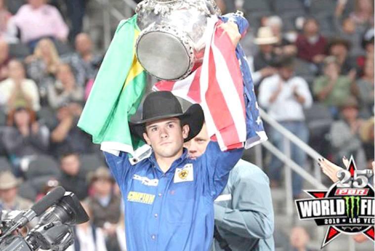 Kaique Pacheco Crowned 2018 PBR World Champion - News